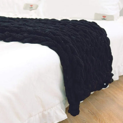Luxurious Hand-Knitted Chenille Blanket - Cozy Coarse Wool Woven Throw for Home and Travel