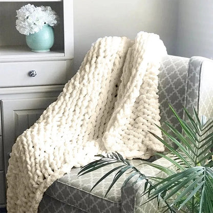 Luxurious Hand-Knitted Chenille Blanket - Cozy Coarse Wool Woven Throw for Home and Travel
